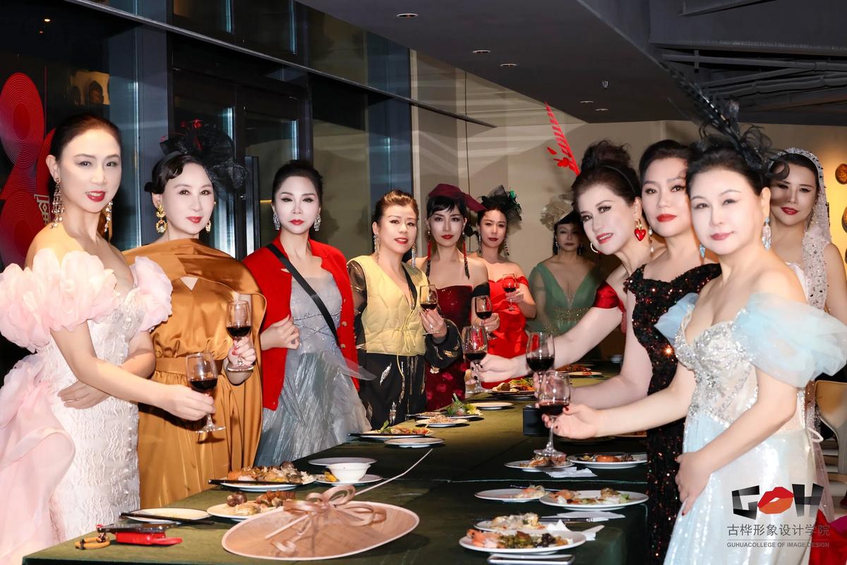 上海葡京KTV诚邀礼仪模特加入璀璨夜生活团队