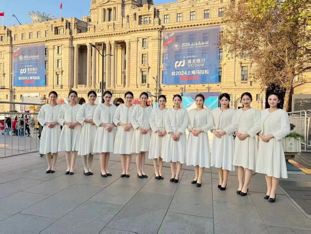 上海高端会所高薪聘模特礼仪,日结薪资带薪培训无押金入职