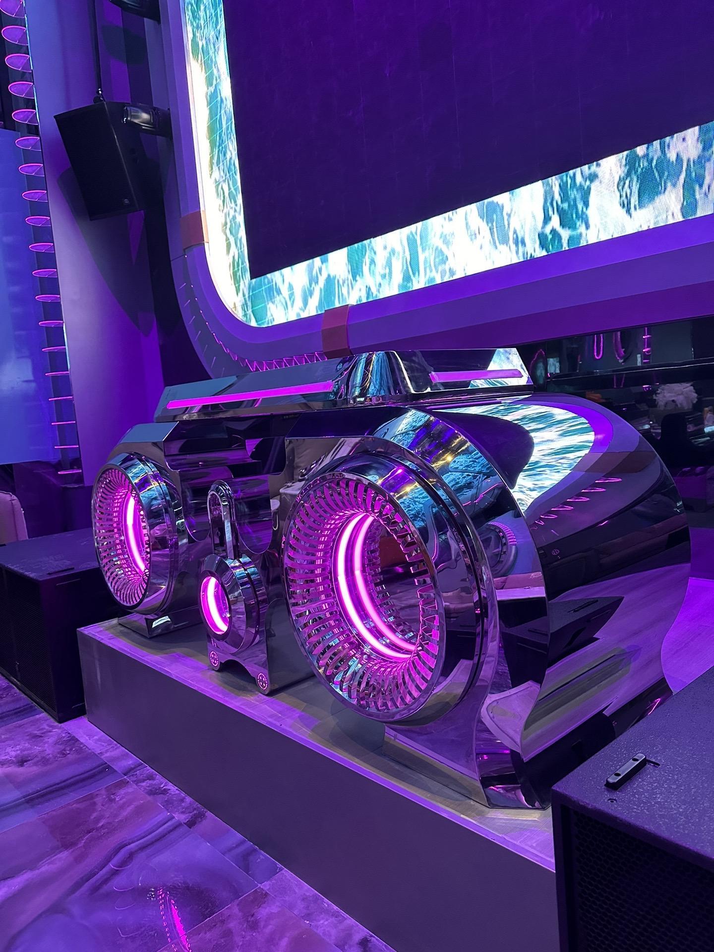 魔都上海中高端KTV内部直招机票住宿全安排*