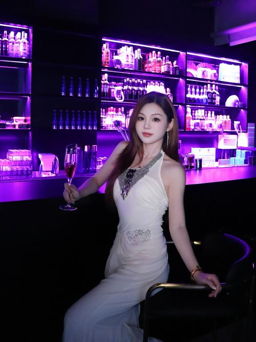 重庆夜场诚聘模特模特 环境优雅时间自由