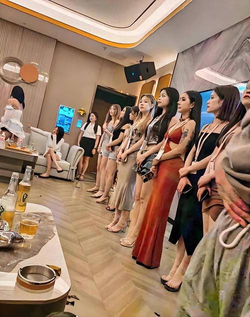 西安丽都国会KTV会所招聘礼仪模特酒水促销.日结二仟让你突破瓶颈