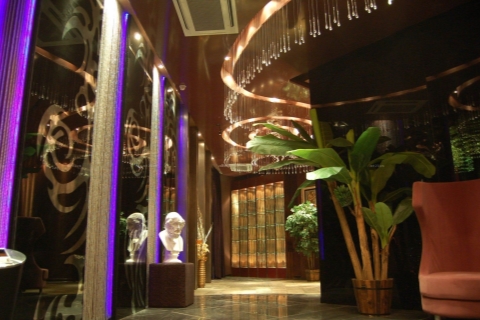 带女朋友去KTV的心态分析