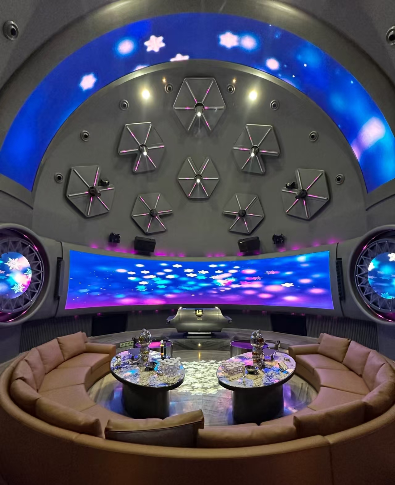 上海静安区高端夜场日结15起