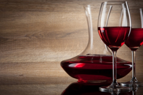 汉中KTV招聘模特及酒水促销员,轻松工作环境等你来