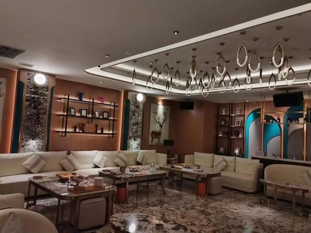 绍兴柯桥KTV员工如何提升服务体验与业绩