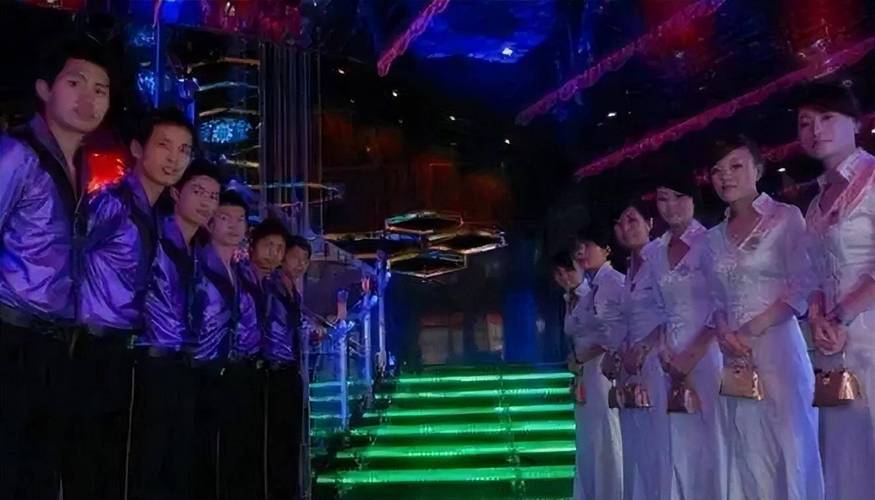 夜场工作门槛与职业发展分析