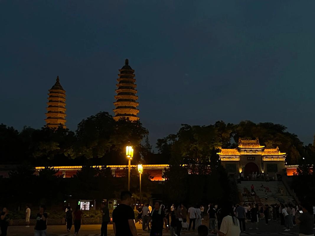 太原夜游全攻略 本地人强烈推荐的好玩地方都在这
