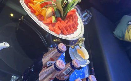 上海生意火的KTV新年火热招聘上班自由可兼职*