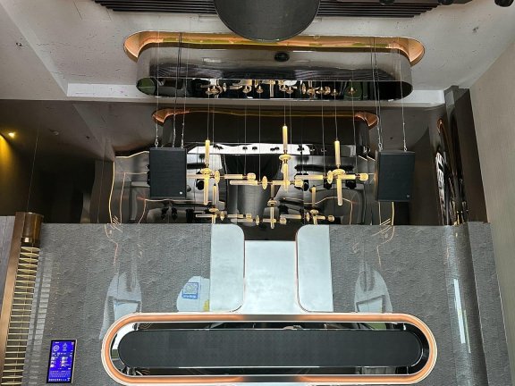 上海高端KTV本地直招，上班自由可兼职·