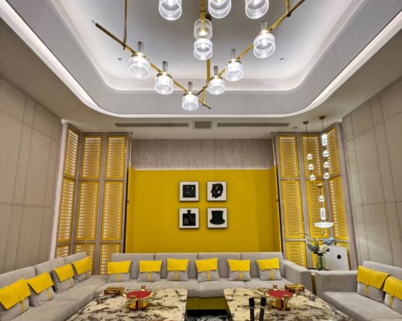 贵阳 KTV 急聘模特,福利到位易上手+包住宿包机票