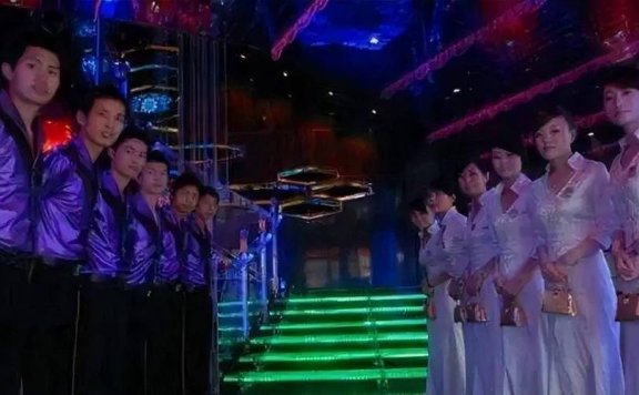 夜场工作门槛与职业发展分析
